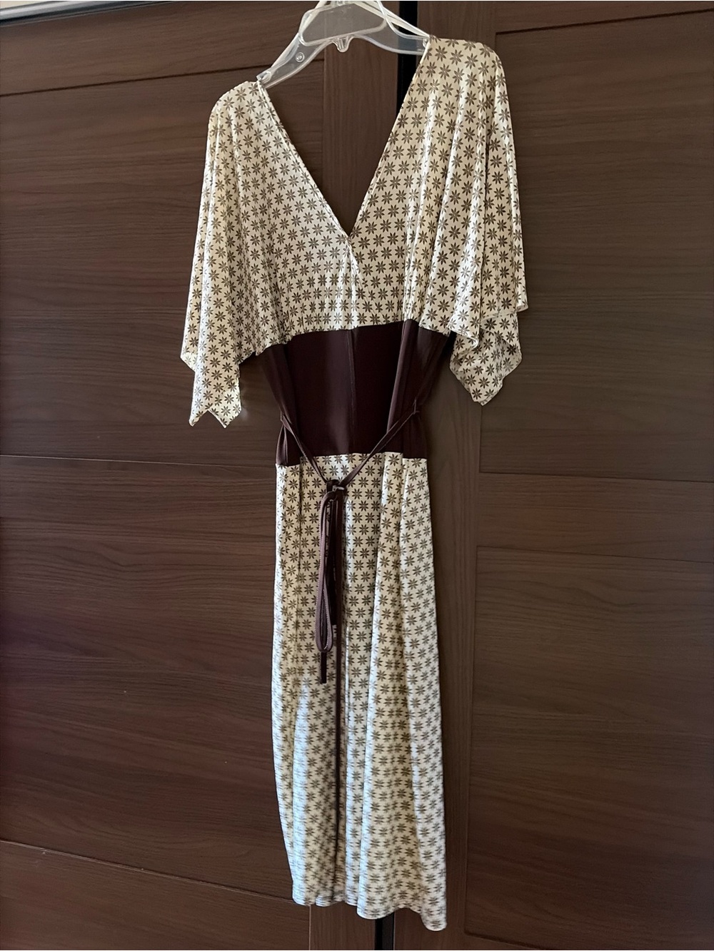 V-Neck Midi Dress in Ivory and Brown with Tie Waist